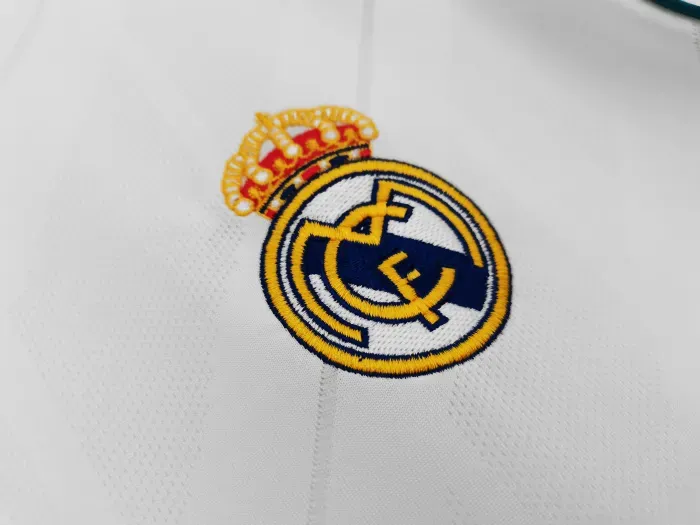 17/18 Real Madrid Home Kit Retro