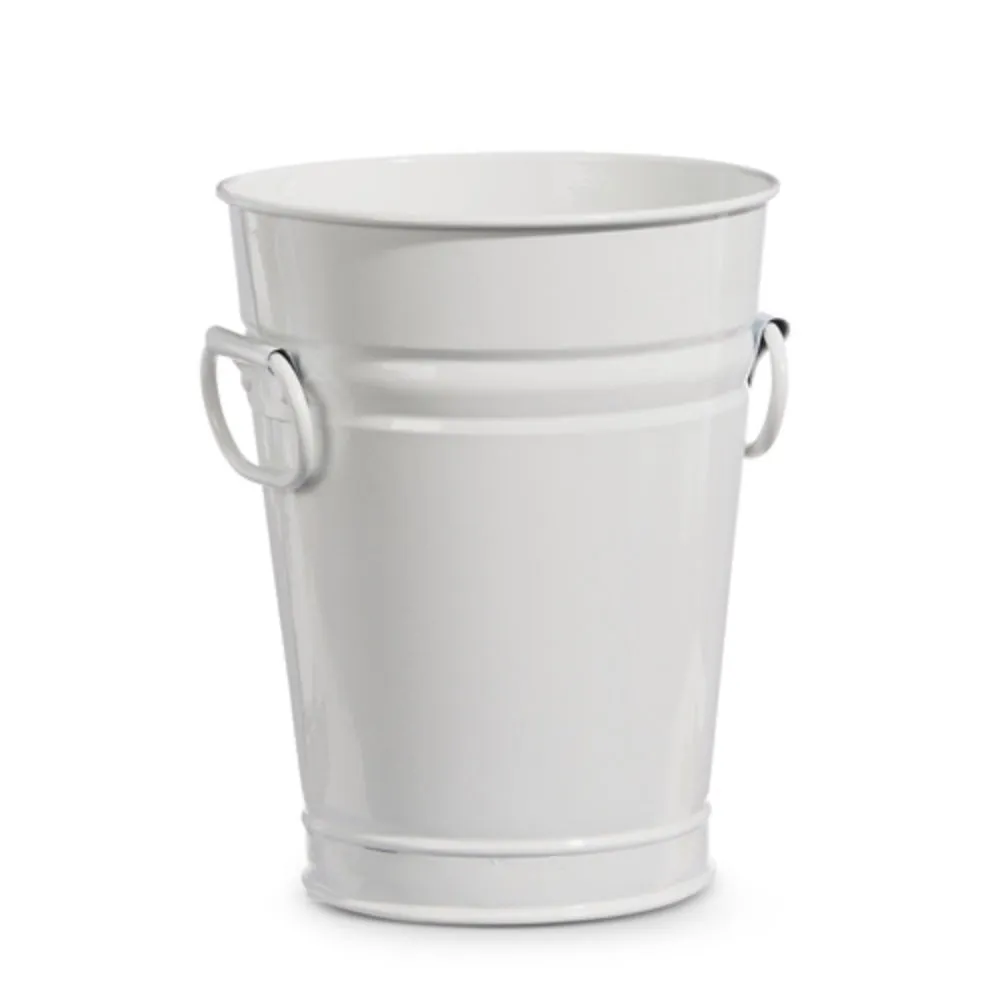 9 White Bucket