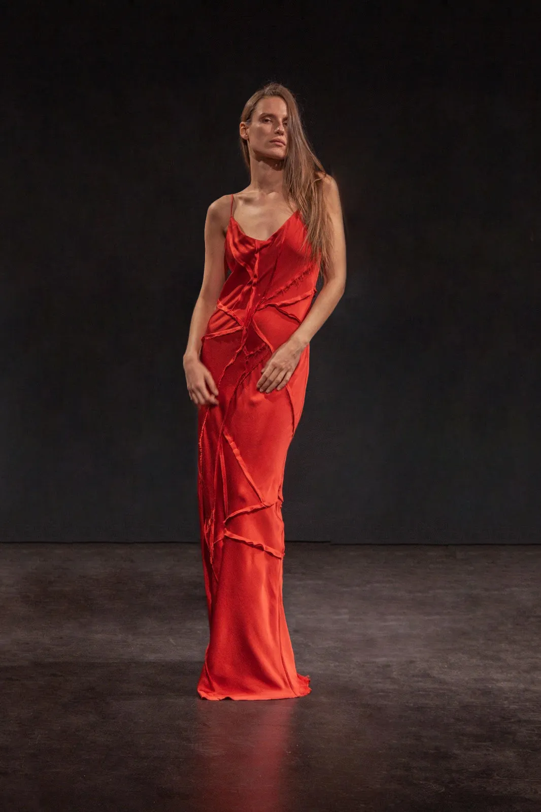 Elongated Recycled Dress with Slit - Crimson