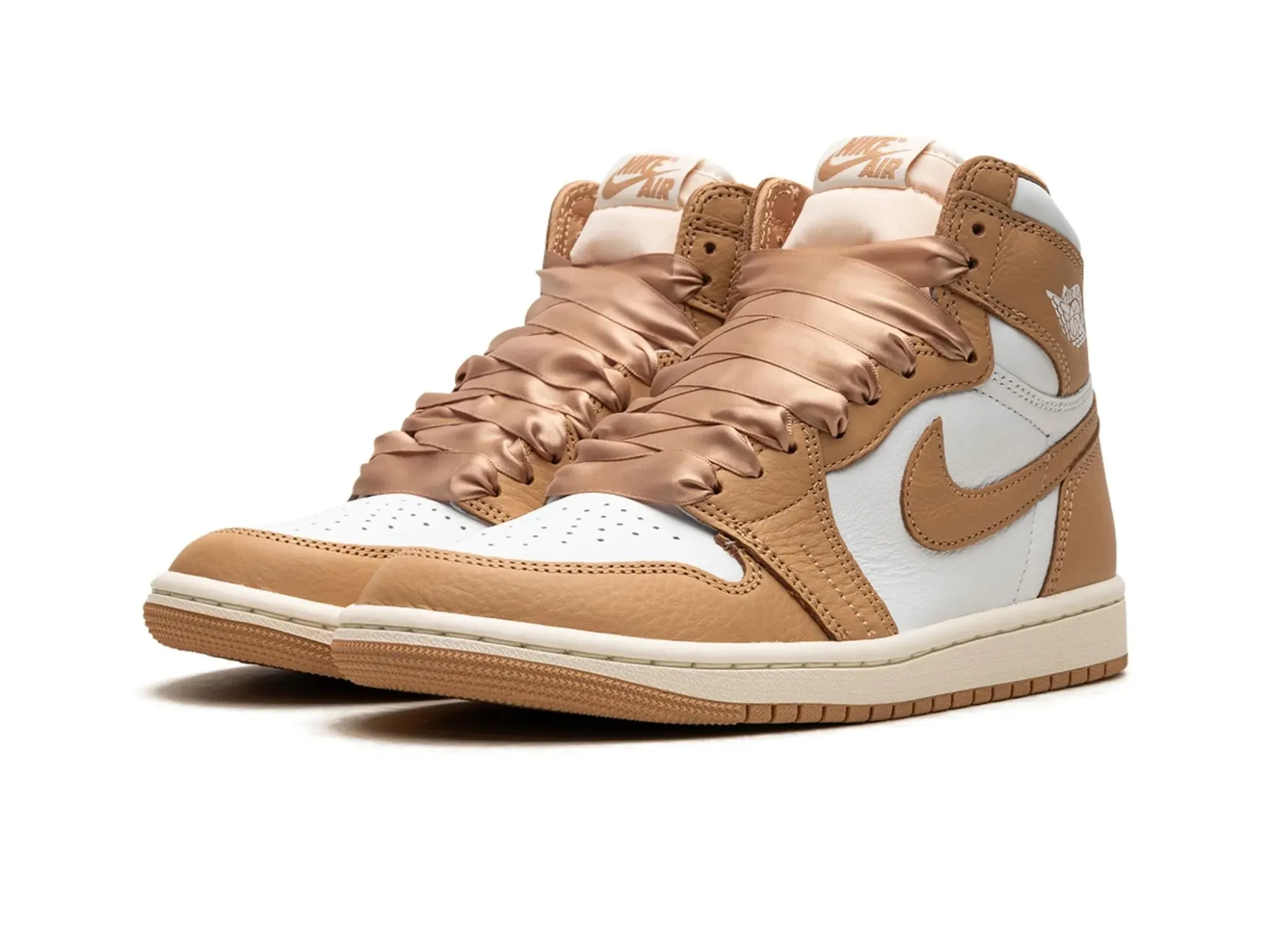 Nike Air Jordan 1 Retro High OG "Praline"