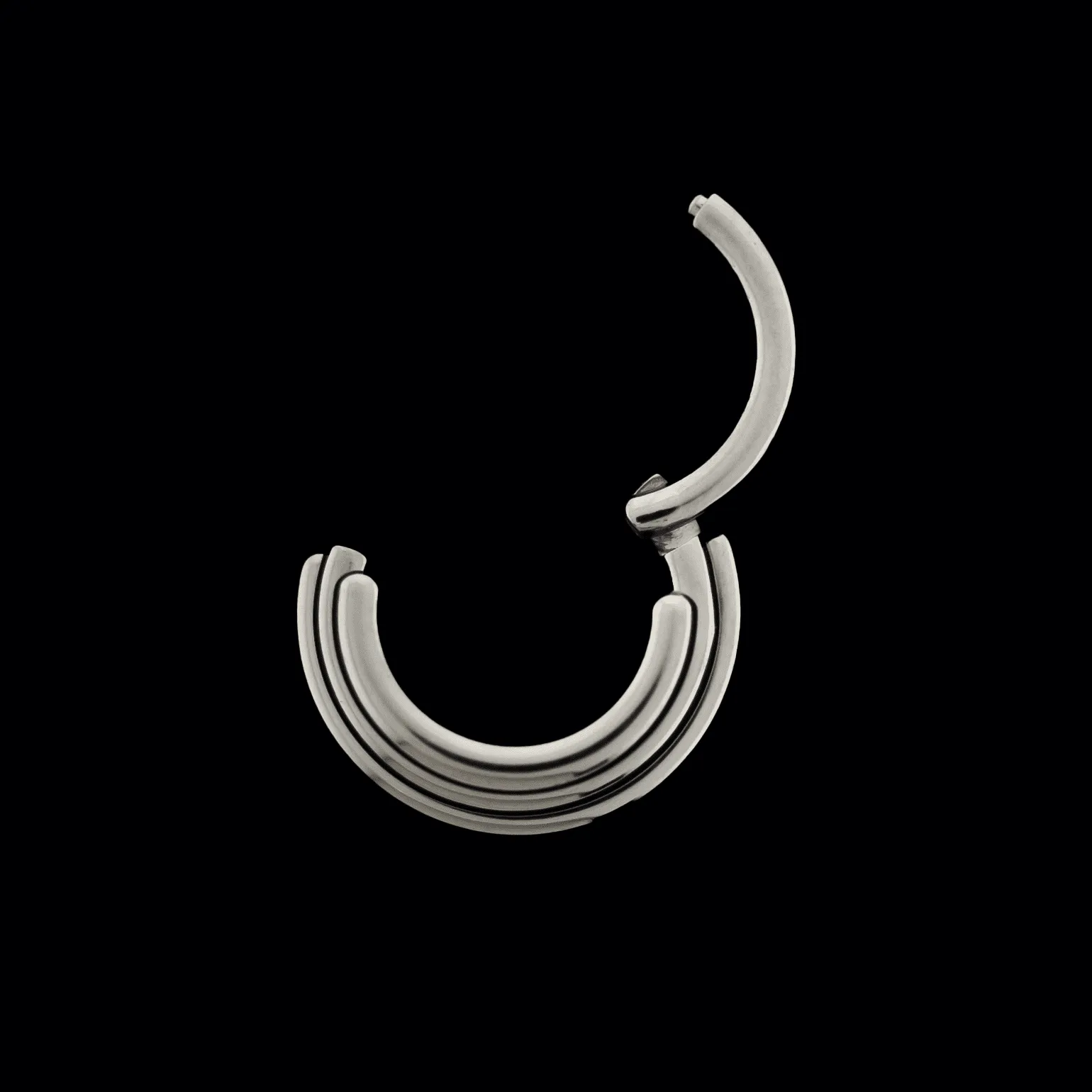 Piya - Hinged Segment Ring