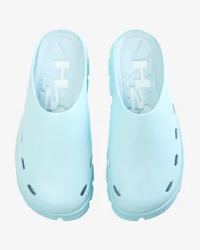 Trek Closed Sandal - Baby Blue