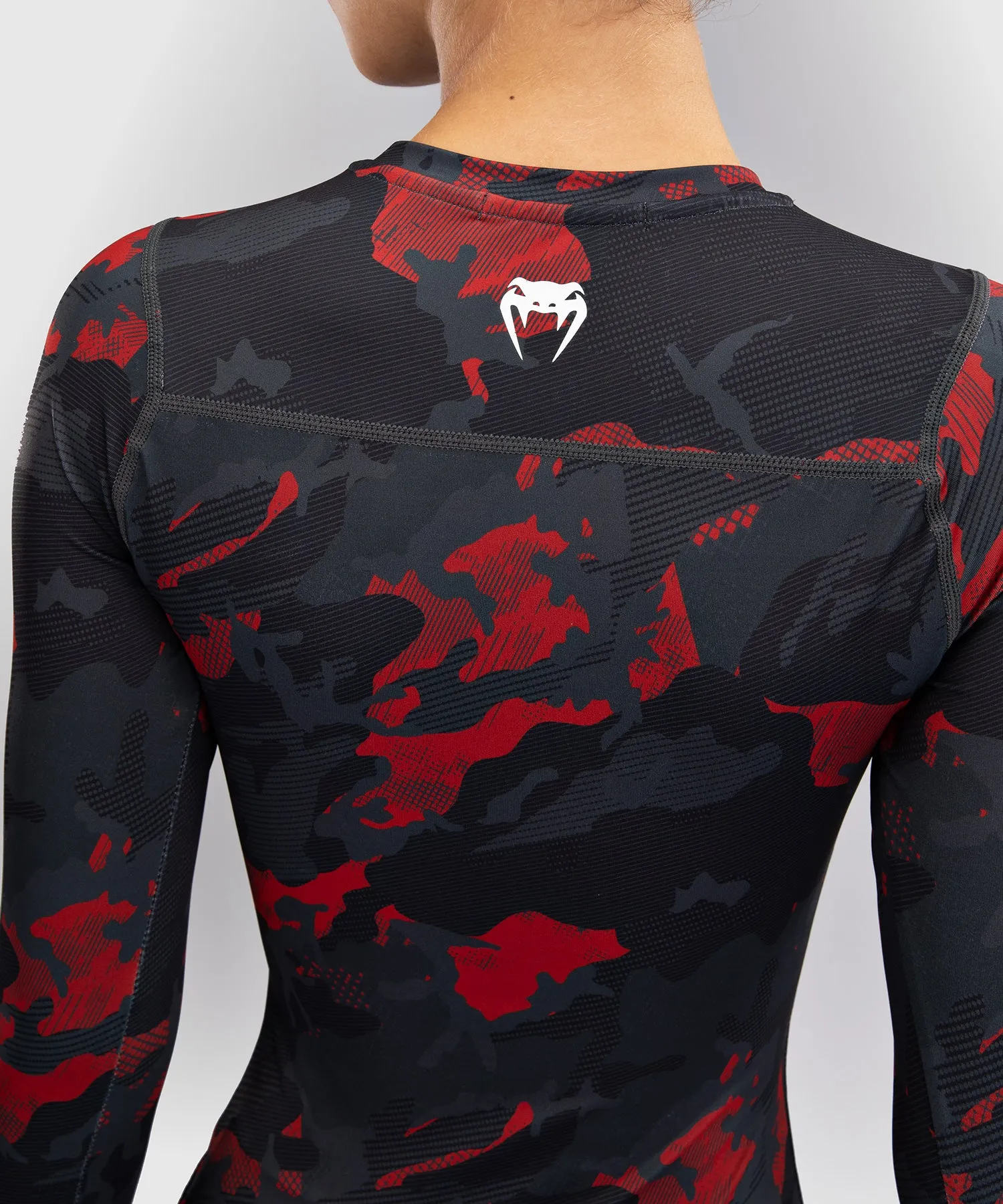 Venum x Sophia Rose Women’s Long Sleeve Rashguard - Urban Red Camo