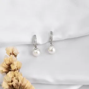 Vesta Pearl Drop Earring